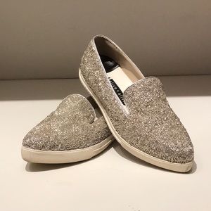 Alice + Olivia silver sequin flats